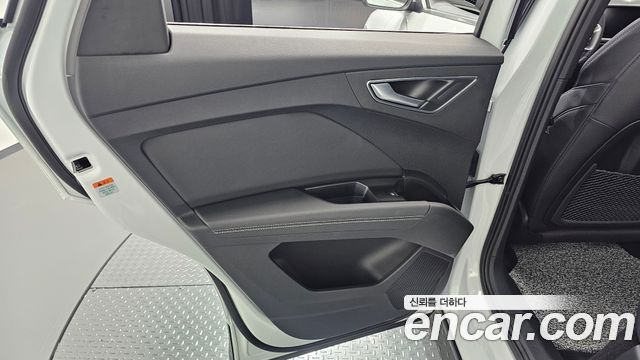 Audi Q4 e-tron (F4) 45 Sportback 2025 — фото 25