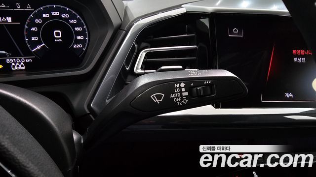 Audi Q4 e-tron (F4) 45 Sportback 2025 — фото 28