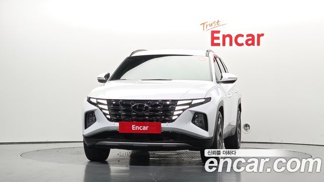 Hyundai Tucson (NX4) Gasoline 1.6 Turbo 2WD Inspiration 2023 — фото 3