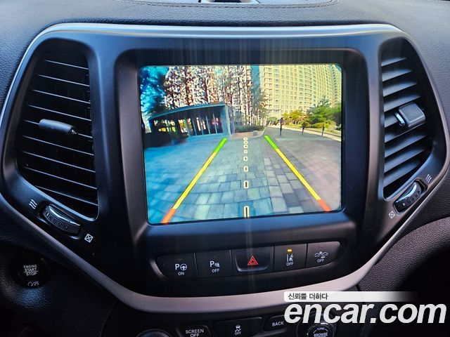 Jeep Cherokee (KL) 2.4 Longitude High AWD 2017 — фото 22