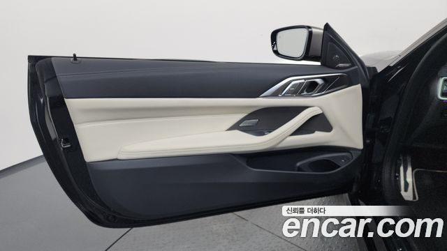 BMW 4 Series (G22) M440i xDrive Coupe 2022 — фото 24