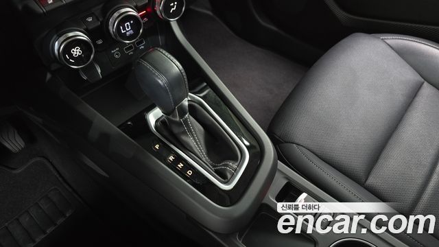 Renault Korea XM3 1.3 TCe RE Signature 2023 — фото 9