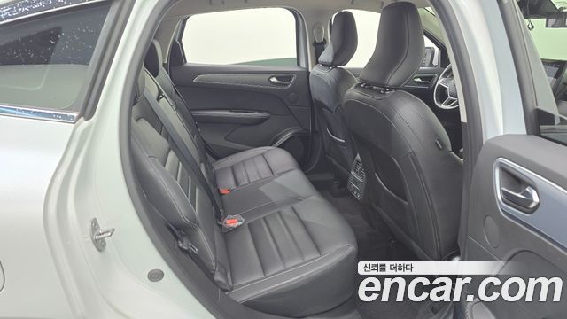 Renault Korea XM3 1.3 TCe RE Signature 2023 — фото 11