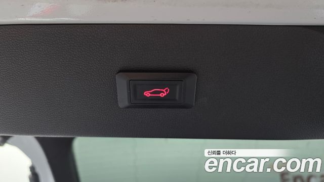 Renault Korea XM3 1.3 TCe RE Signature 2023 — фото 17