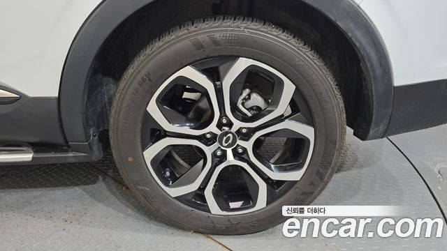Renault Korea XM3 1.3 TCe RE Signature 2023 — фото 21