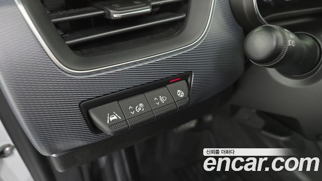 Renault Korea XM3 1.3 TCe RE Signature 2023 — фото 28