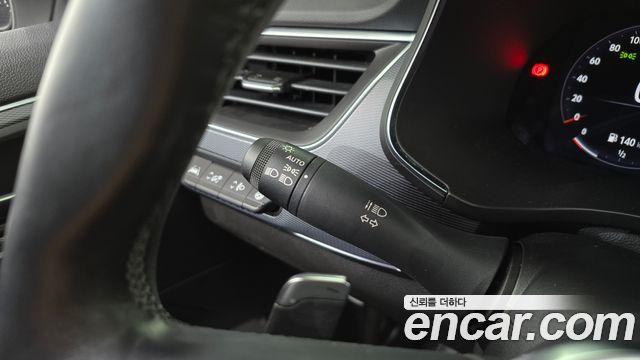 Renault Korea XM3 1.3 TCe RE Signature 2023 — фото 33