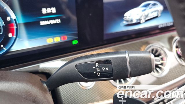Mercedes-Benz CLS-Class (C257) CLS300d AMG Line 2019 — фото 9