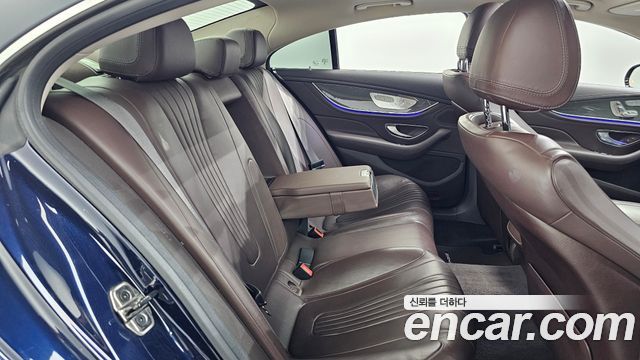 Mercedes-Benz CLS-Class (C257) CLS300d AMG Line 2019 — фото 12
