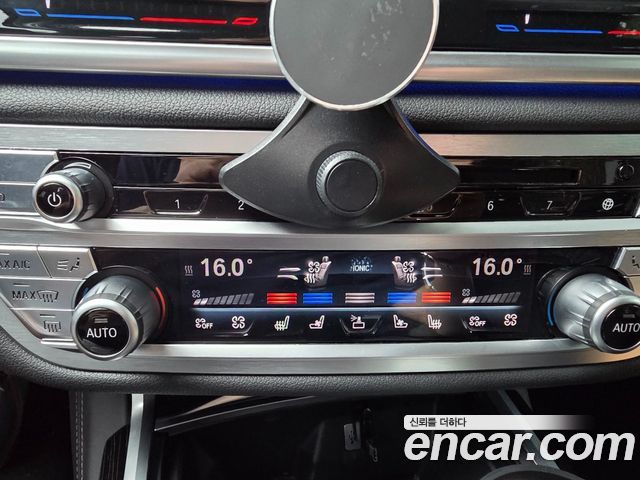 BMW 7 Series (G11) 730d xDrive M Sport 2017 — фото 16