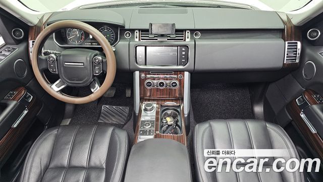 Land Rover Range Rover (IV) 5.0 SC Vogue SE 2015 — фото 7