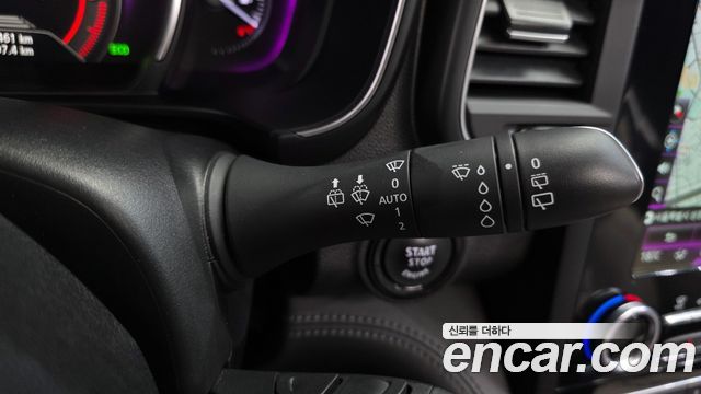 Renault Korea QM6 2.0 dCi Premiere 4WD 2021 — фото 31