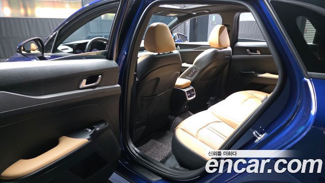 Kia K5 (III) 1.6 Turbo Prestige 2020 — фото 26