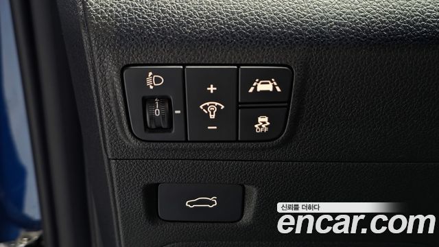 Kia K5 (III) 1.6 Turbo Prestige 2020 — фото 31