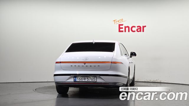 Hyundai Grandeur Hybrid (GN7) Exclusive 2023 — фото 4