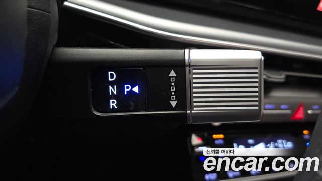 Hyundai Grandeur Hybrid (GN7) Exclusive 2023 — фото 9