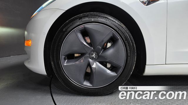 Tesla Model 3 Long Range AWD 2020 — фото 5