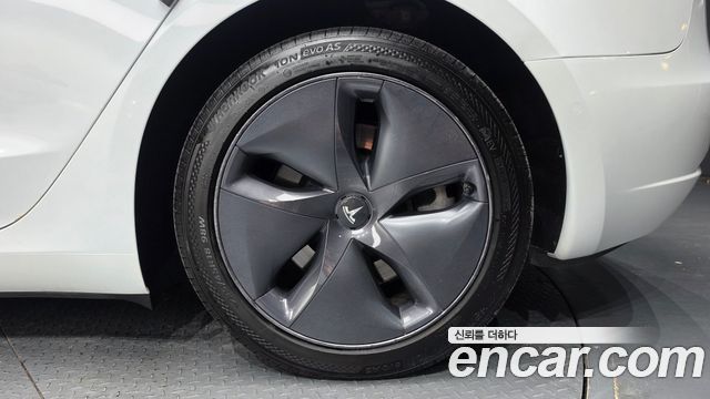 Tesla Model 3 Long Range AWD 2020 — фото 21