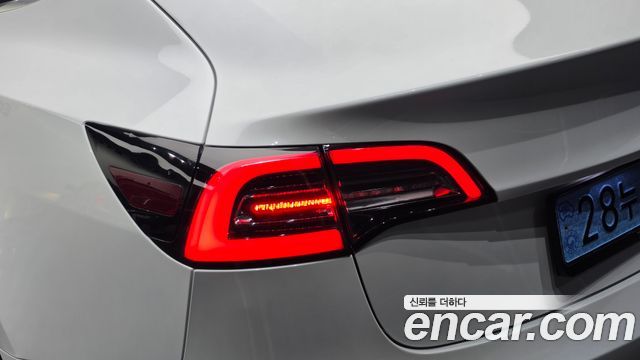 Tesla Model 3 Long Range AWD 2020 — фото 23