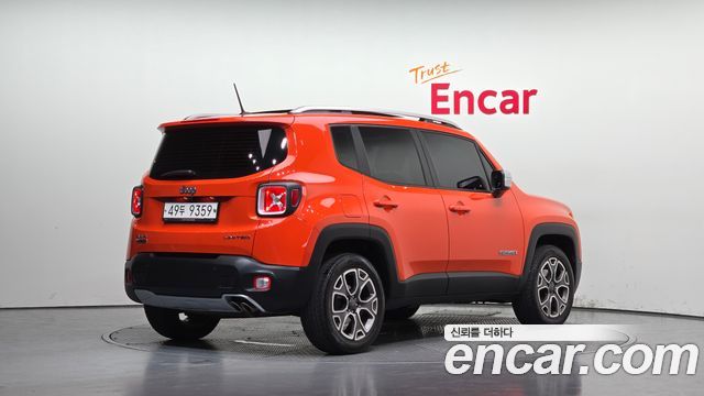 Jeep Renegade 2.0 Diesel Limited AWD 2017 — фото 2