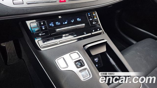 Hyundai Grandeur (IG) 2.5 Premium 2022 — фото 9