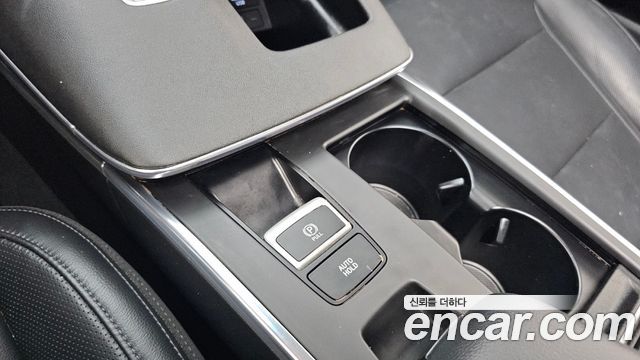 Hyundai Grandeur (IG) 2.5 Premium 2022 — фото 30