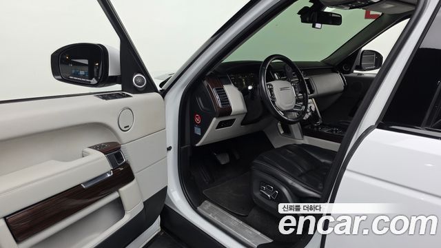 Land Rover Range Rover (IV) 4.4 SDV8 Vogue SE DIESEL 2015 — фото 10
