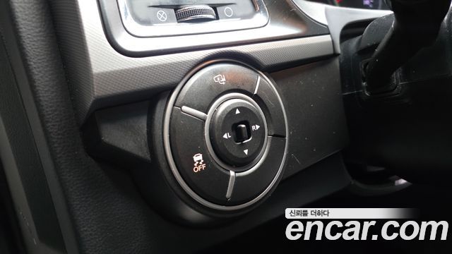 KG Mobility (SsangYong) Korando Sport 2.2 CX5 2WD CLUB 2018 — фото 28