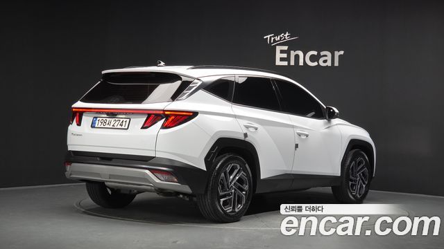 Hyundai Tucson (NX4) Gasoline 1.6 Turbo 2WD Inspiration 2024 — фото 2