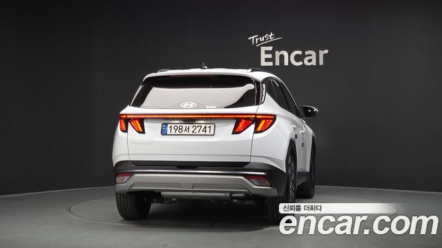 Hyundai Tucson (NX4) Gasoline 1.6 Turbo 2WD Inspiration 2024 — фото 4