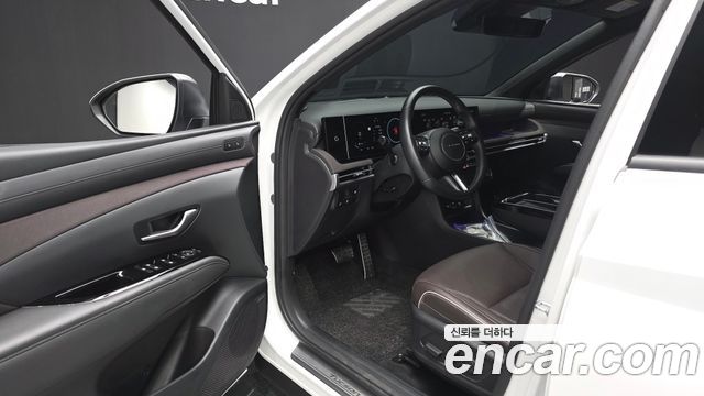 Hyundai Tucson (NX4) Gasoline 1.6 Turbo 2WD Inspiration 2024 — фото 10