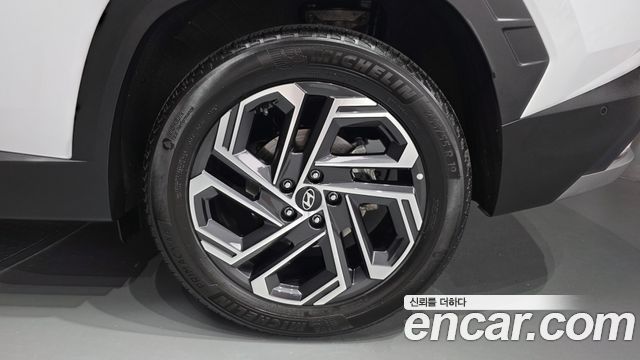 Hyundai Tucson (NX4) Gasoline 1.6 Turbo 2WD Inspiration 2024 — фото 27