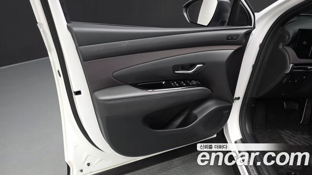 Hyundai Tucson (NX4) Gasoline 1.6 Turbo 2WD Inspiration 2024 — фото 30