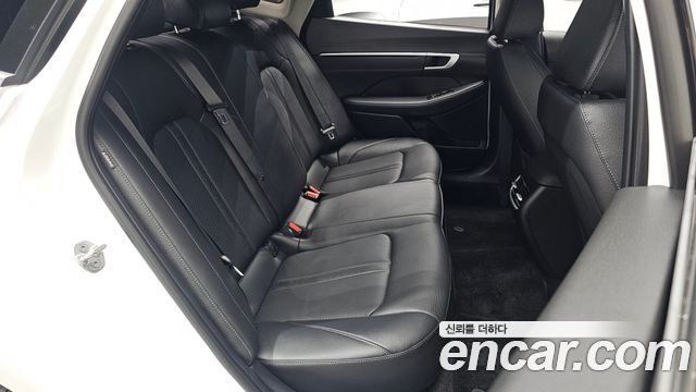 Hyundai Sonata The Edge (DN8) 1.6 Turbo Exclusive 2025 — фото 11