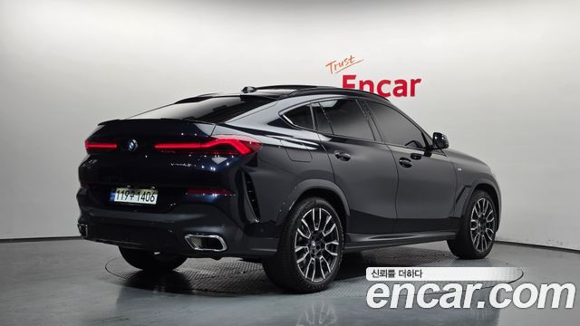 BMW X6 (G06) xDrive40i M Sport 2024 — фото 2