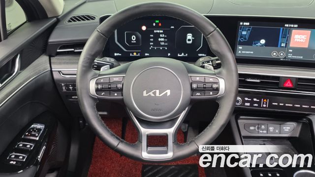 Kia K5 (III) 2.0 LPi Noblesse 2024 — фото 13
