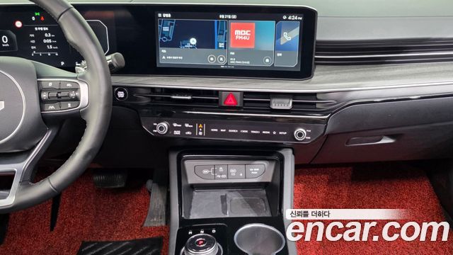 Kia K5 (III) 2.0 LPi Noblesse 2024 — фото 14