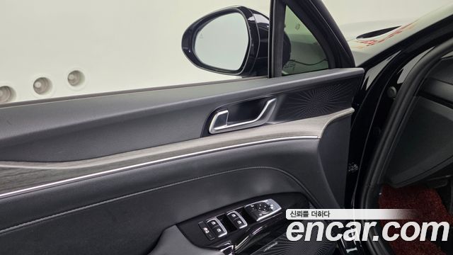 Kia K5 (III) 2.0 LPi Noblesse 2024 — фото 30