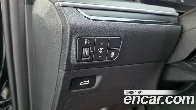Kia K5 (III) 2.0 LPi Noblesse 2024 — фото 32
