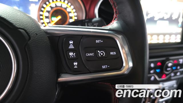 Jeep Gladiator (JT) 3.6 Rubicon 2023 — фото 17