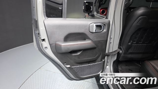 Jeep Gladiator (JT) 3.6 Rubicon 2023 — фото 25