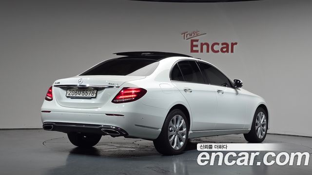 Mercedes-Benz E-Class (W213) E300 4MATIC Exclusive 2019 — фото 2