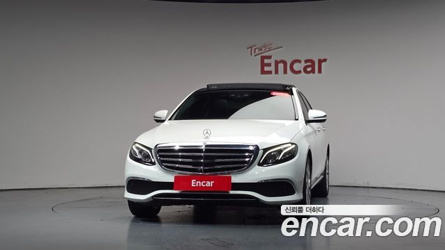 Mercedes-Benz E-Class (W213) E300 4MATIC Exclusive 2019 — фото 3