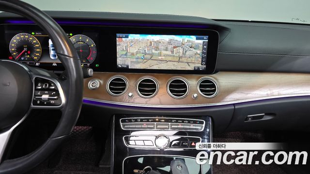 Mercedes-Benz E-Class (W213) E300 4MATIC Exclusive 2019 — фото 14