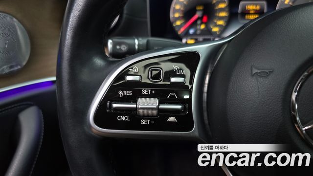 Mercedes-Benz E-Class (W213) E300 4MATIC Exclusive 2019 — фото 16
