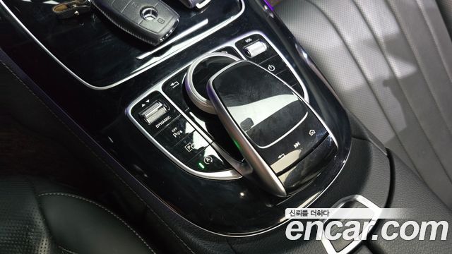 Mercedes-Benz E-Class (W213) E300 4MATIC Exclusive 2019 — фото 34