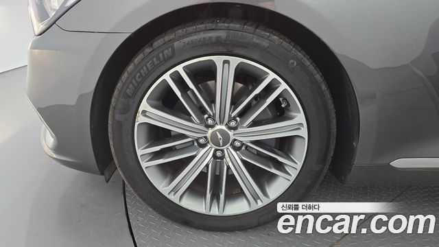 Genesis G80 3.3 GDI AWD Luxury 2018 — фото 5