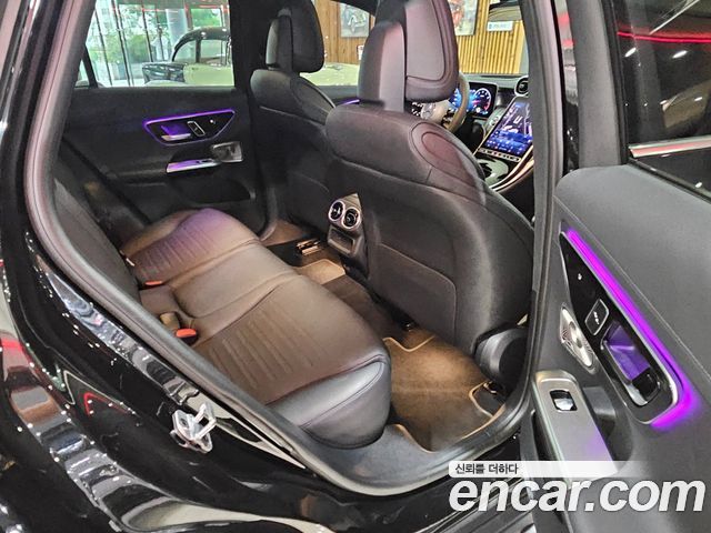 Mercedes-Benz GLC-Class (X254) GLC300 4MATIC AMG Line 2024 — фото 16