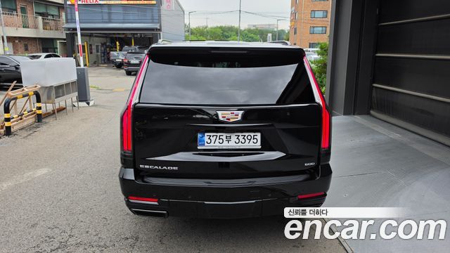 Cadillac Escalade (V) 6.2 ESV ESV Sports Platinum 2025 — фото 3