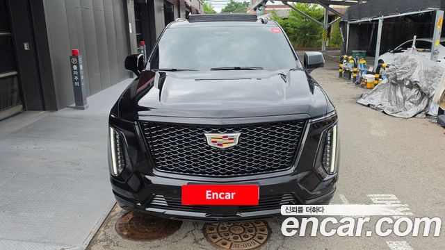 Cadillac Escalade (V) 6.2 ESV ESV Sports Platinum 2025 — фото 4